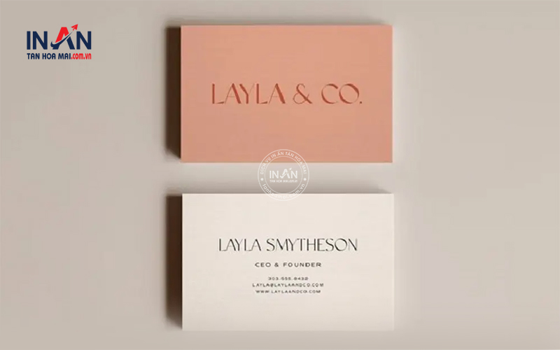 Giấy in name card C300 là gì? Ưu Nhược điểm & Khi nào dùng?