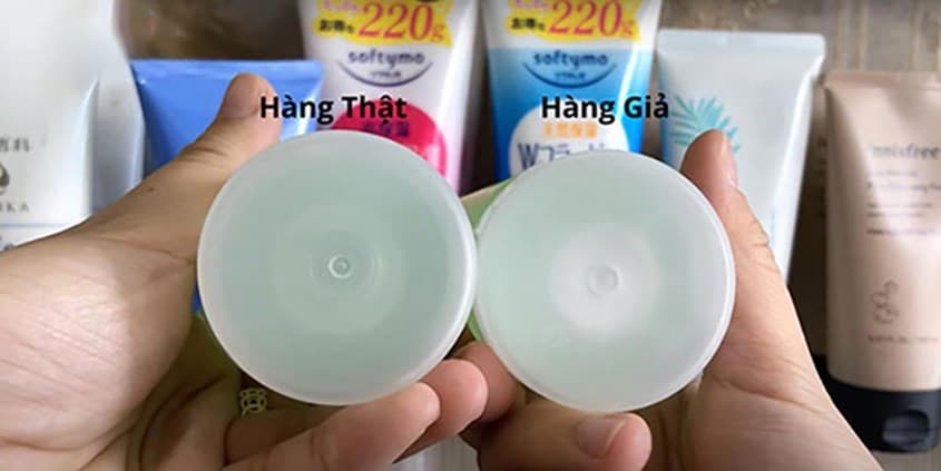 phan-biet-sua-rua-mat-simple-that-gia