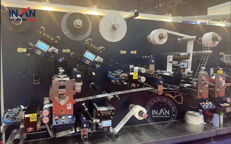 Gioi-thieu-tan-hoa-mai-1