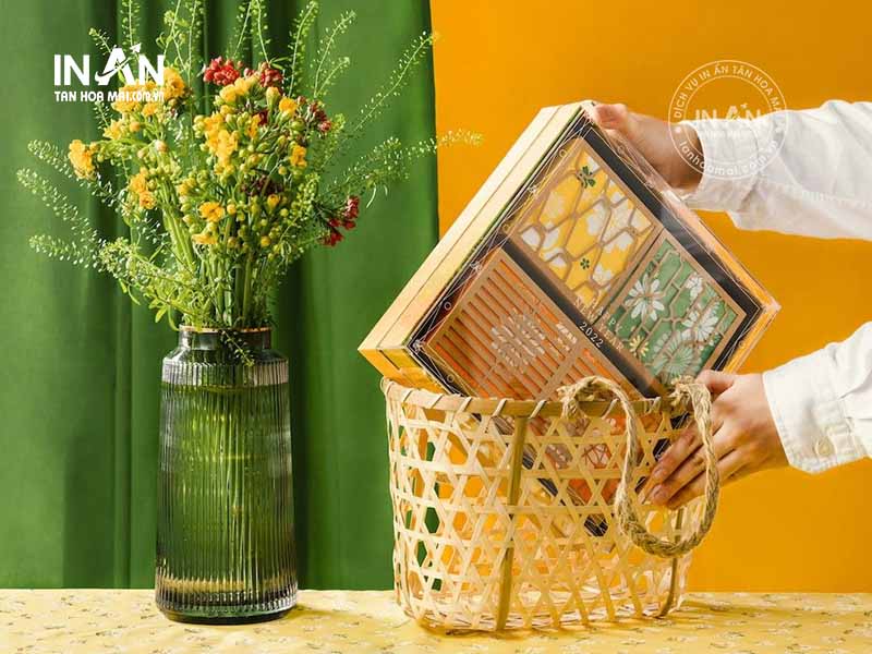 Hop-giay-dung-qua-tet-tan-hoa-mai-9