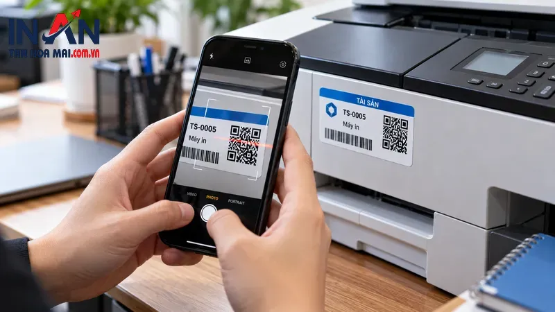 Dùng điện thoại quét tem quản lý tài sản trên máy in